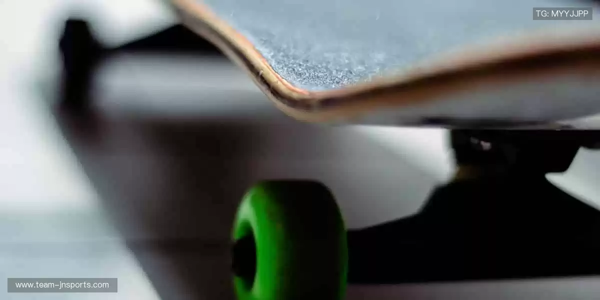 💥 亲临现场，感受心跳的每一秒！🎉